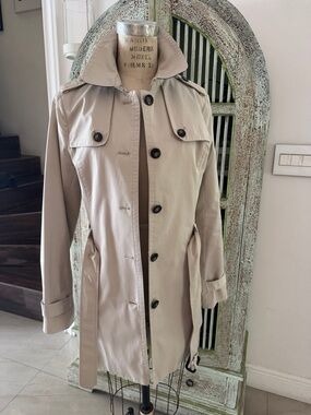 Tommy Hilfiger Trench Coat with Navy Trim